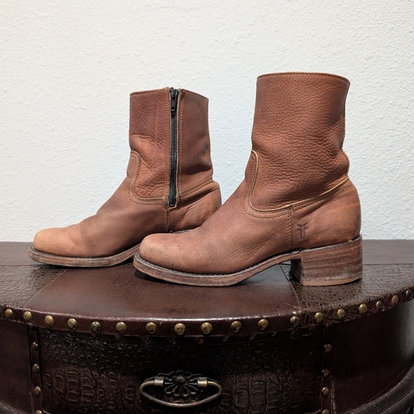 Frye Vintage Short Chestnut Brown Leather Campus Boot size 8 - Picture 11 of 12